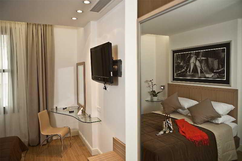 Chic Hotel Athena Bagian luar foto