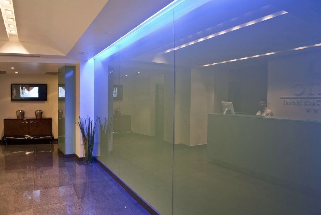Chic Hotel Athena Bagian luar foto
