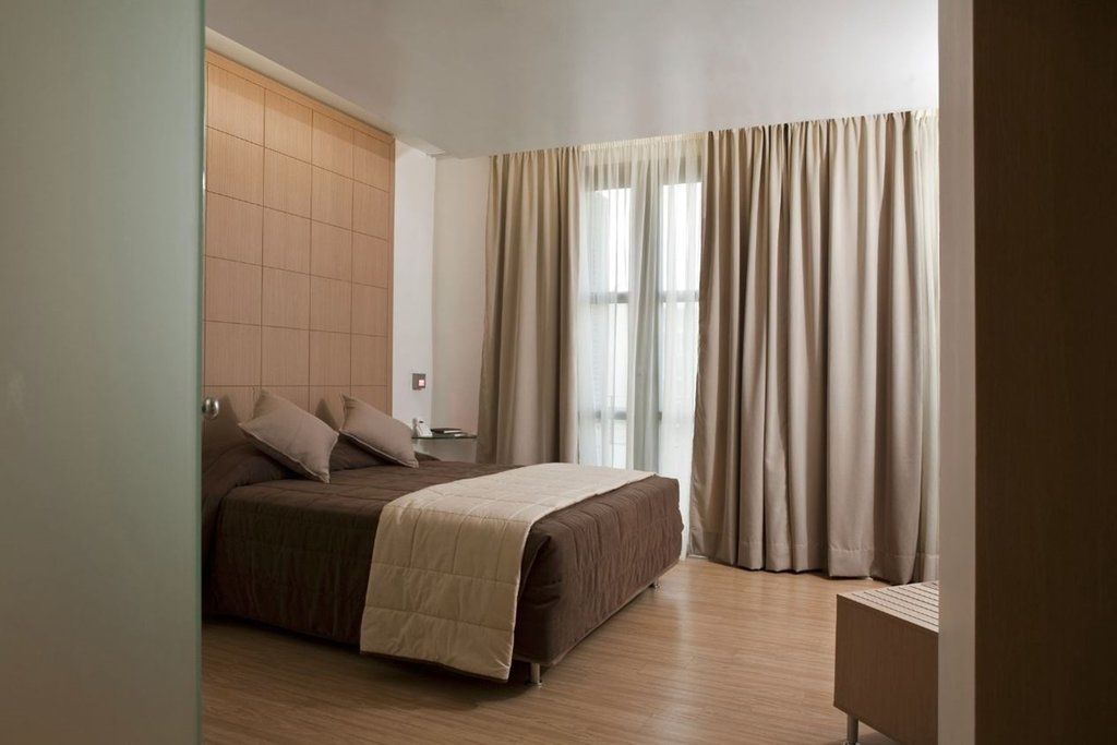 Chic Hotel Athena Bagian luar foto